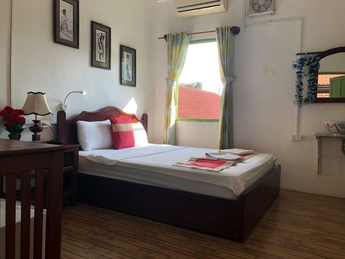 Thavisouk Guesthouse Luang Prabang Ngoại thất bức ảnh